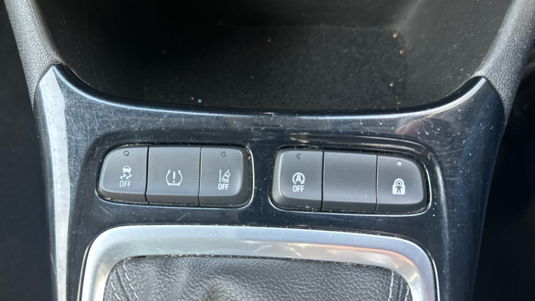 Vauxhall Crossland 1.2 Turbo Ultimate 5dr Petrol Hatchback